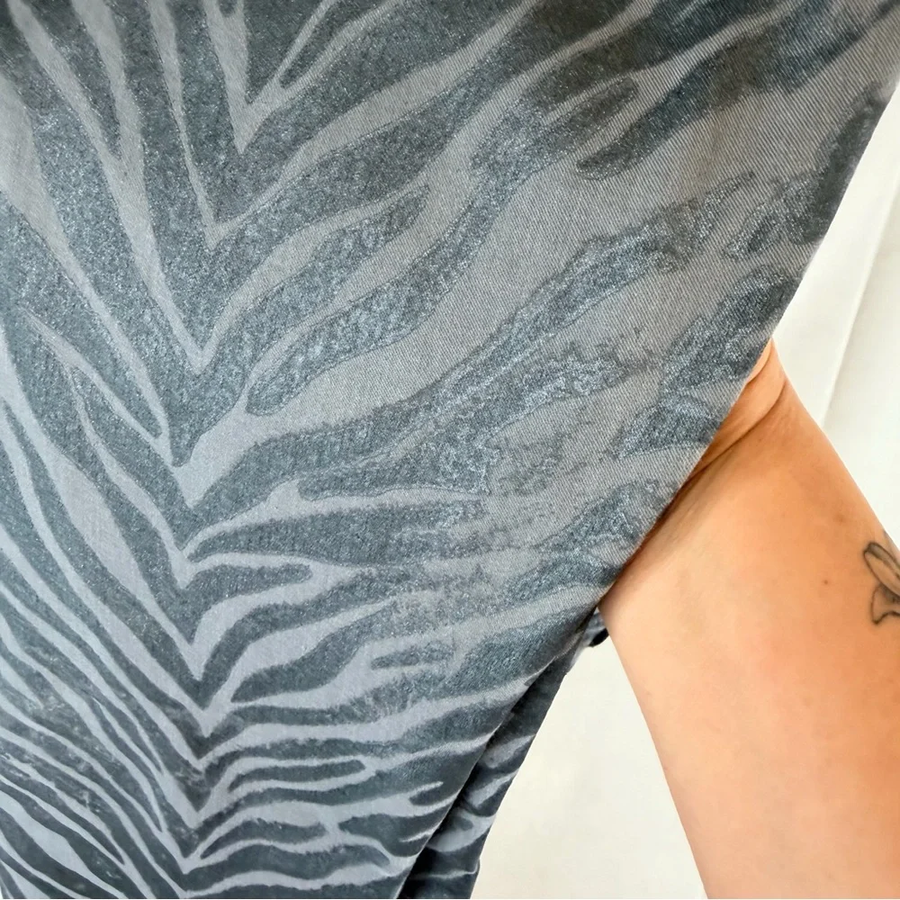 7 FOR ALL MANKIND Women’s Size 29 Denim Jeans Zebra Pattern Skinny Stretch